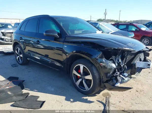 WA1EAAFY5R2120135 2024 AUDI Q5 - Image 1