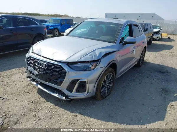 WA1EAAFY6M2027293 2021 AUDI Q5 - Image 2