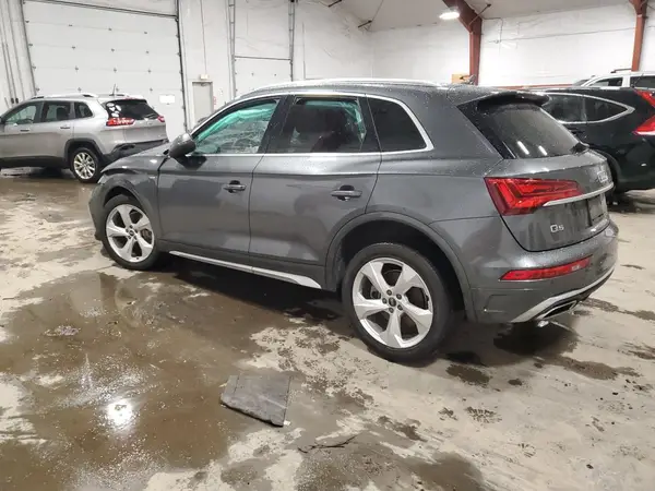 WA1EAAFY6N2049876 2022 AUDI Q5 - Image 2