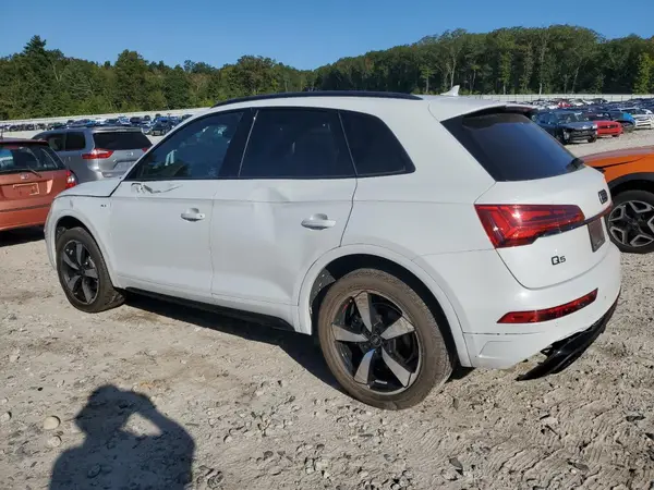 WA1EAAFY6N2052132 2022 AUDI Q5 - Image 2