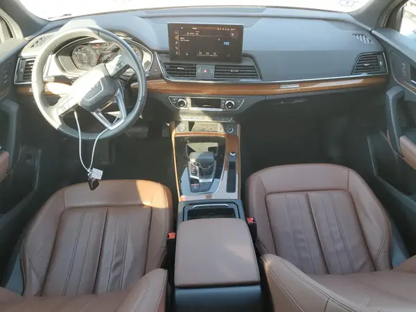 WA1EAAFY6N2052132 2022 AUDI Q5 - Image 8