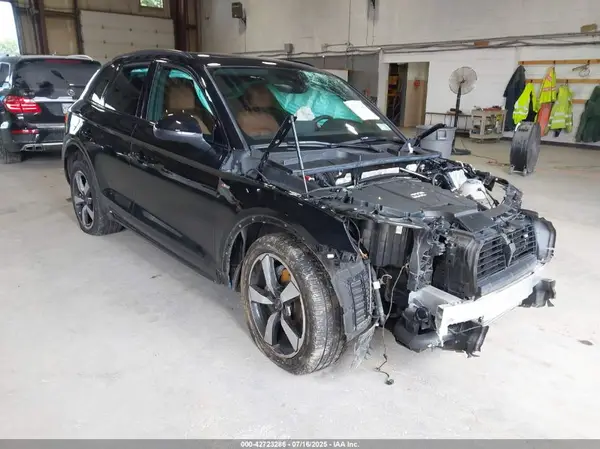 WA1EAAFY6N2062272 2022 AUDI Q5 - Image 1