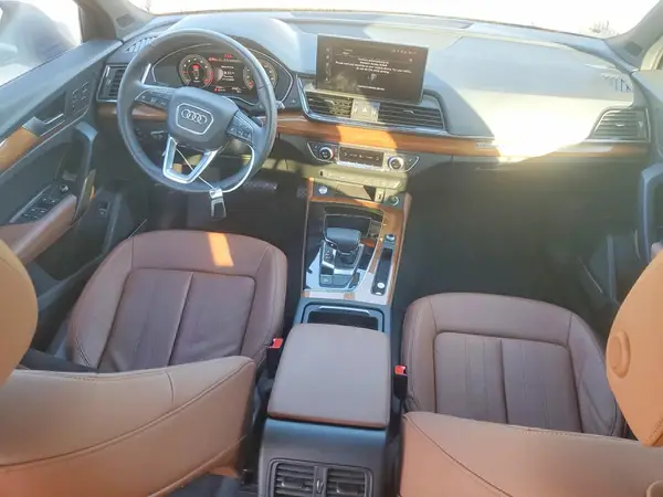 WA1EAAFY6N2074230 2022 AUDI Q5 - Image 8