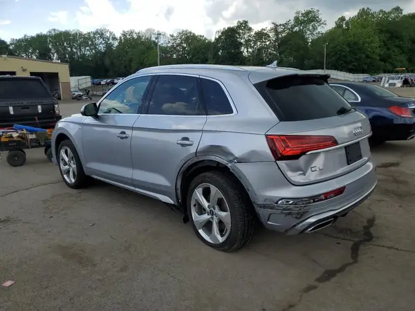 WA1EAAFY6N2086278 2022 AUDI Q5 - Image 2