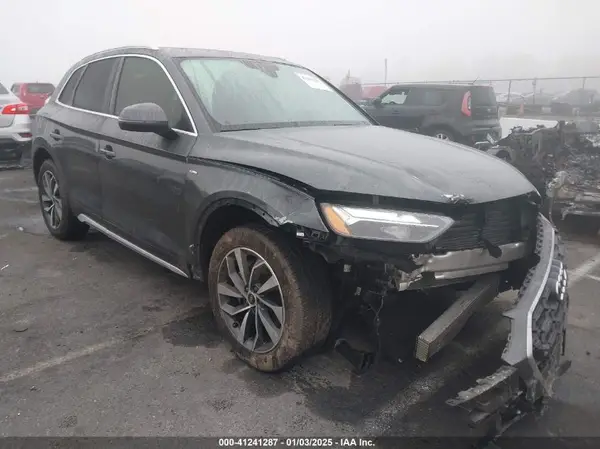 WA1EAAFY6N2088242 2022 AUDI Q5 - Image 1