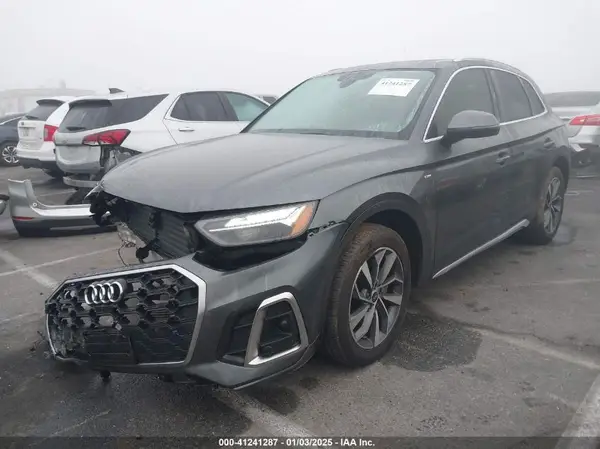 WA1EAAFY6N2088242 2022 AUDI Q5 - Image 2