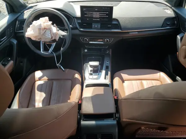 WA1EAAFY6N2104696 2022 AUDI Q5 - Image 8