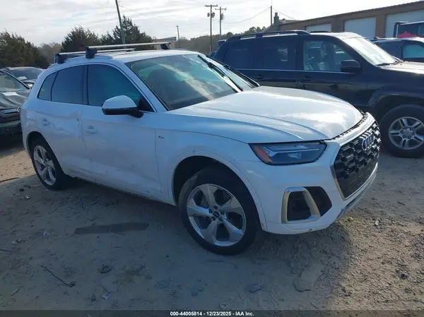 WA1EAAFY6N2127668 2022 AUDI Q5 - Image 1