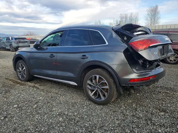 WA1EAAFY6N2130201 2022 AUDI Q5 - Image 2