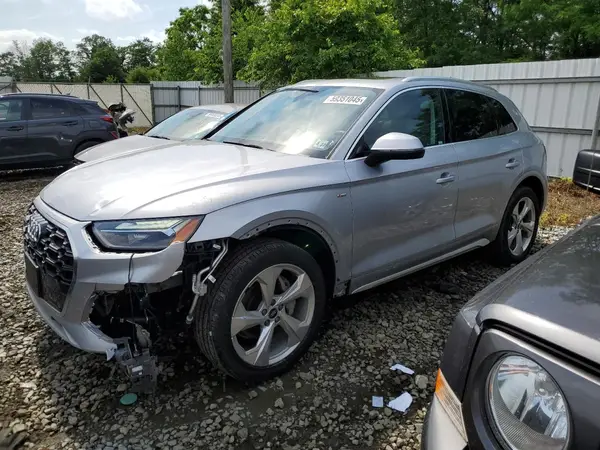 WA1EAAFY6N2134605 2022 AUDI Q5 - Image 1