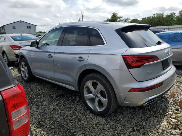 WA1EAAFY6N2134605 2022 AUDI Q5 - Image 2