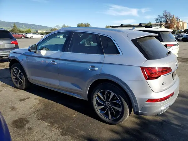 WA1EAAFY6P2001278 2023 AUDI Q5 - Image 2