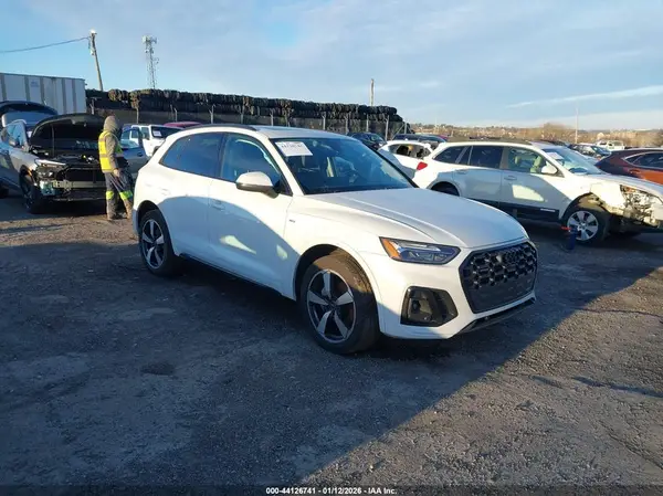 WA1EAAFY6P2011633 2023 AUDI Q5 - Image 1