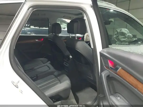 WA1EAAFY6P2015102 2023 AUDI Q5 - Image 8
