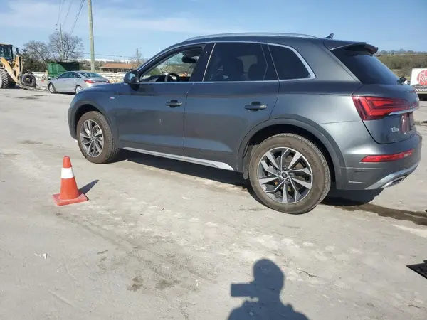 WA1EAAFY6P2029159 2023 AUDI Q5 - Image 2