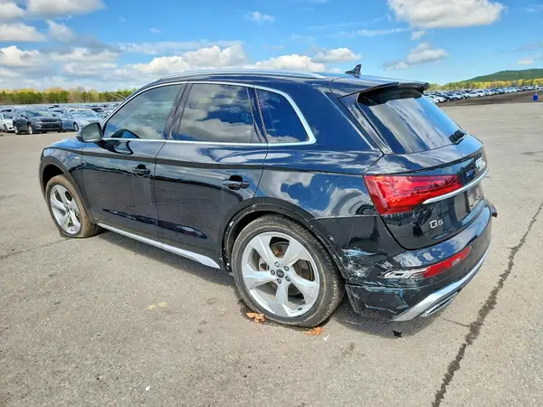 WA1EAAFY6P2077986 2023 AUDI Q5 - Image 2