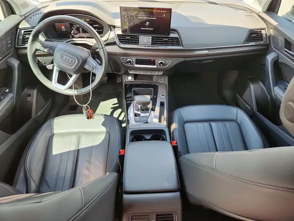 WA1EAAFY6P2077986 2023 AUDI Q5 - Image 8