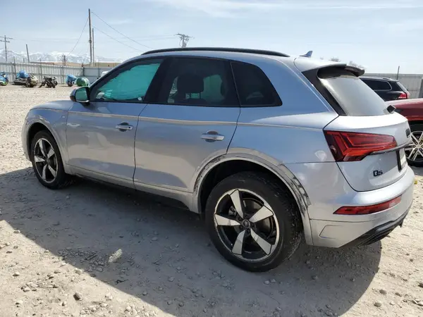 WA1EAAFY6P2097705 2023 AUDI Q5 - Image 2