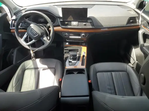 WA1EAAFY6P2124014 2023 AUDI Q5 - Image 8