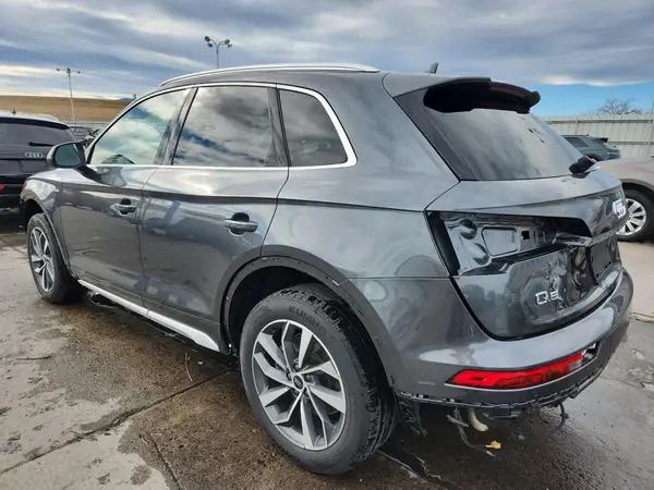 WA1EAAFY6P2149625 2023 AUDI Q5 - Image 2