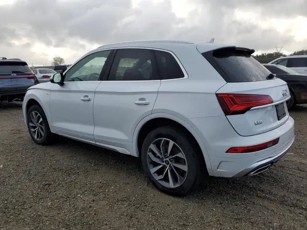 WA1EAAFY6P2151049 2023 AUDI Q5 - Image 2