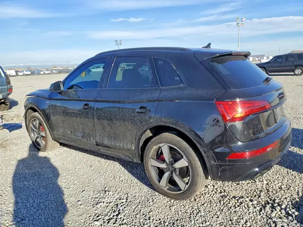 WA1EAAFY6R2037748 2024 AUDI Q5 - Image 2