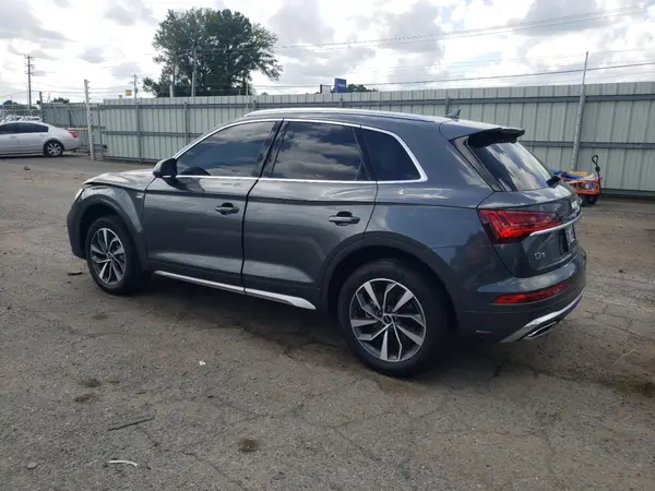 WA1EAAFY6R2050726 2024 AUDI Q5 - Image 2