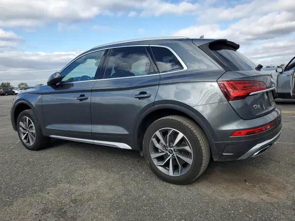 WA1EAAFY6R2051665 2024 AUDI Q5 - Image 2
