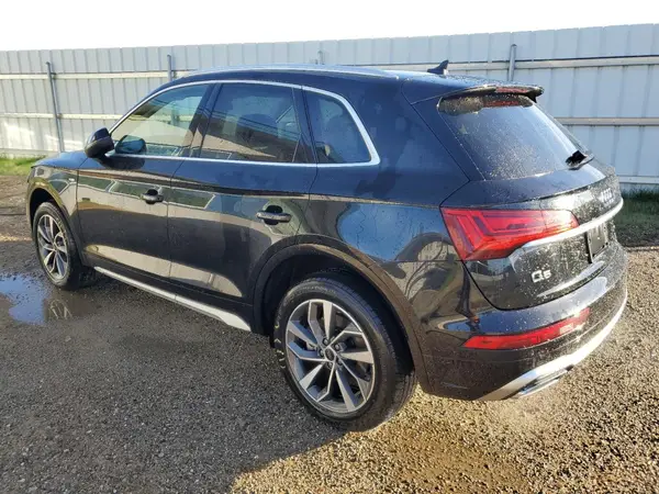 WA1EAAFY6R2078638 2024 AUDI Q5 - Image 2