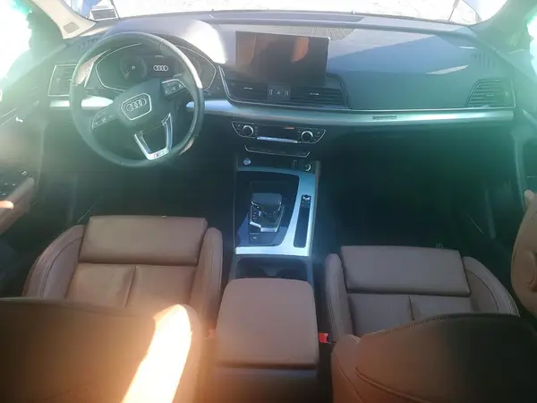 WA1EAAFY6S2047184 2025 AUDI Q5 - Image 8