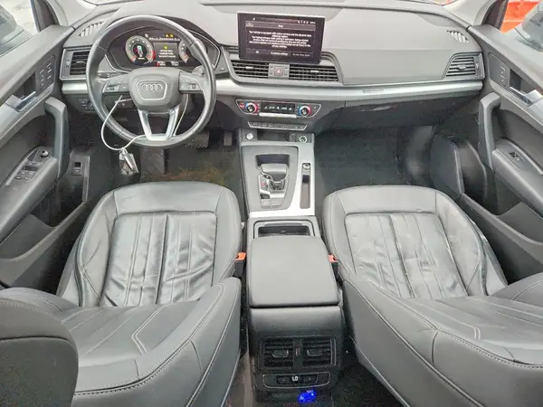WA1EAAFY7M2070671 2021 AUDI Q5 - Image 8
