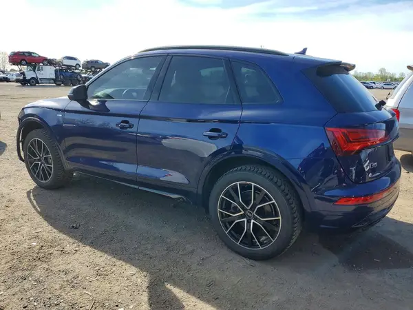 WA1EAAFY7N2085561 2022 AUDI Q5 - Image 2