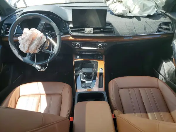 WA1EAAFY7N2087021 2022 AUDI Q5 - Image 8