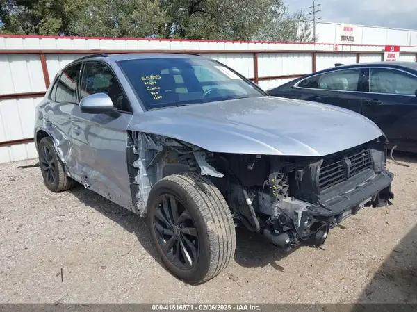 WA1EAAFY7N2114217 2022 AUDI Q5 - Image 1