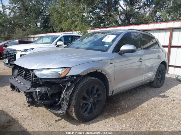 WA1EAAFY7N2114217 2022 AUDI Q5 - Image 2
