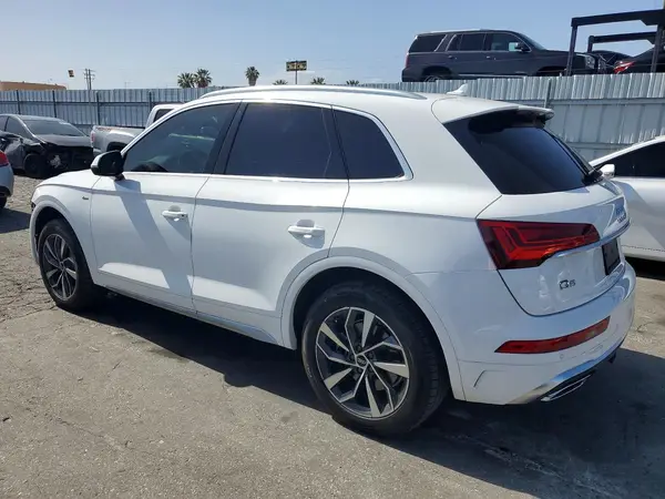 WA1EAAFY7N2117778 2022 AUDI Q5 - Image 2
