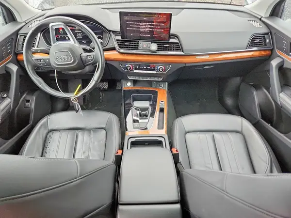 WA1EAAFY7N2122110 2022 AUDI Q5 - Image 8