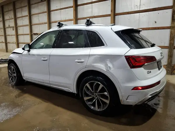 WA1EAAFY7N2124617 2022 AUDI Q5 - Image 2