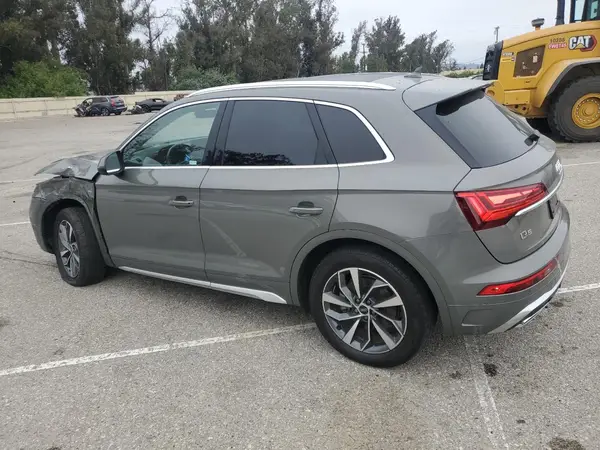 WA1EAAFY7P2040042 2023 AUDI Q5 - Image 2