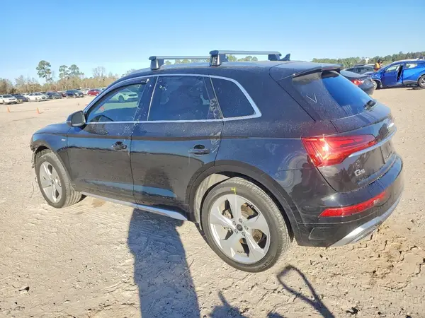 WA1EAAFY7P2050246 2023 AUDI Q5 - Image 2