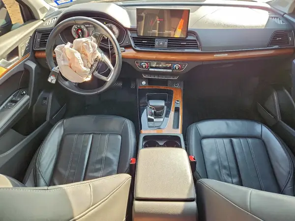 WA1EAAFY7P2057018 2023 AUDI Q5 - Image 8