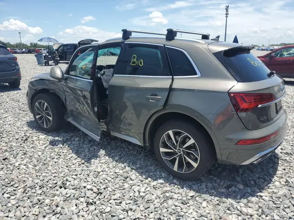WA1EAAFY7P2067645 2023 AUDI Q5 - Image 2