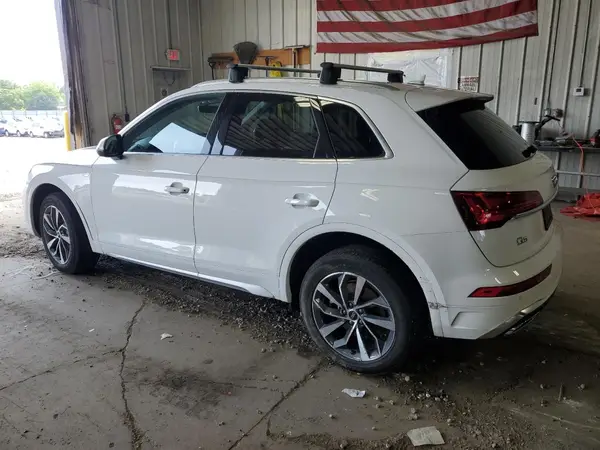 WA1EAAFY7P2125155 2023 AUDI Q5 - Image 2
