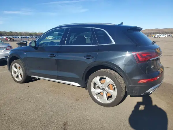 WA1EAAFY7R2057491 2024 AUDI Q5 - Image 2