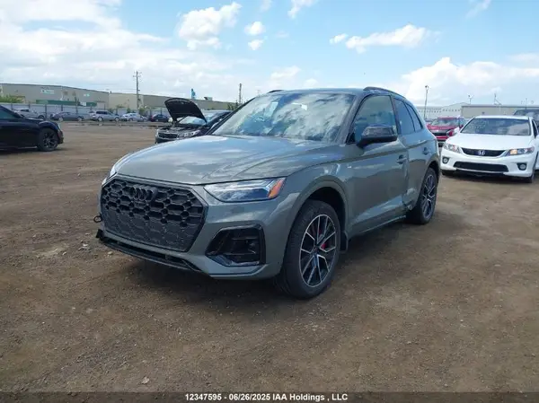 WA1EAAFY7S2015683 2025 AUDI Q5 - Image 2