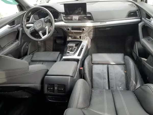 WA1EAAFY7S2055729 2025 AUDI Q5 - Image 8