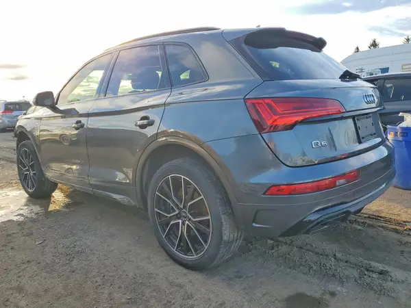 WA1EAAFY8M2030812 2021 AUDI Q5 - Image 2