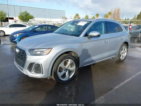 WA1EAAFY8N2004888 2022 AUDI Q5 - Image 2