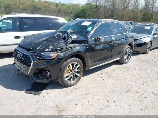 WA1EAAFY8N2019875 2022 AUDI Q5 - Image 2