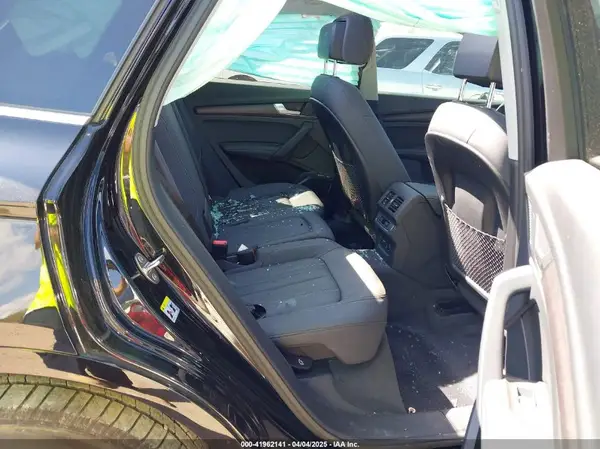 WA1EAAFY8N2019875 2022 AUDI Q5 - Image 8